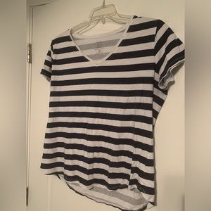 Black and white stripped tshirt - New York and Company | Women XL